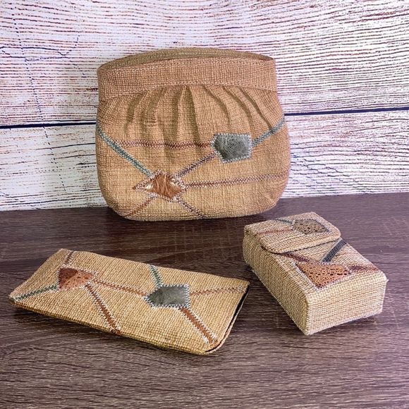 Womens Handmade Philippines Burlap Cosmetic Bag, Eye Glass Case, Box - Picture 1 of 11